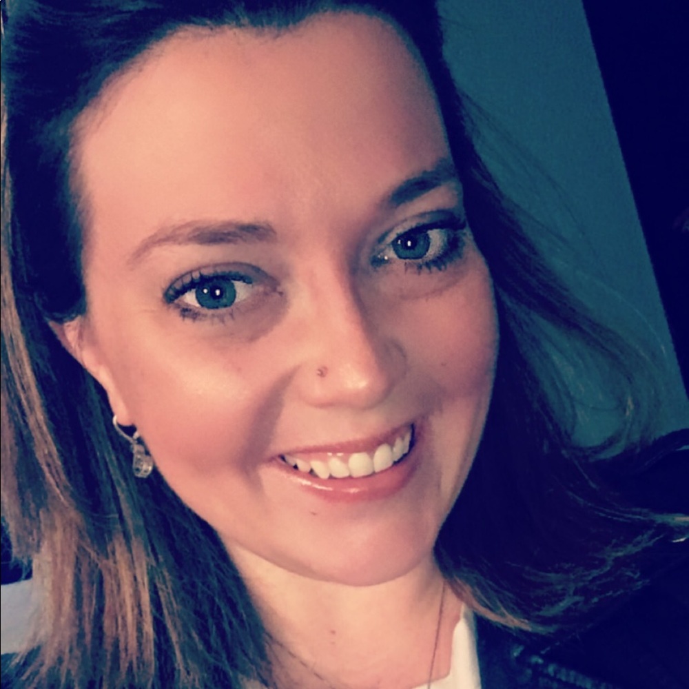 Meet your Posher, Cassandra